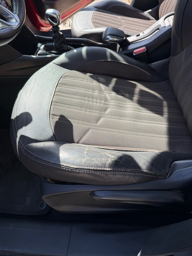 Peugeot 2008 1.6 Thp Sport