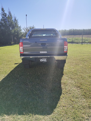 Toyota Hilux Pick-Up 3.0 Cd Srv Cuero I 171cv 4x2