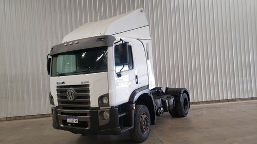 Imagen 3 de 15 de Volkswagen Constellatión 17.280/35 Tractor