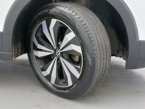 Volkswagen T-Cross 1.0 200 TSI TOTAL FLEX COMFORTLINE AUTOMÁTICO