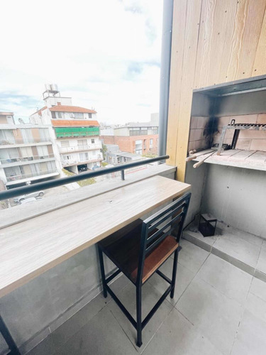 Imagen 9 de 19 de Venta Departamento 2 Ambientes En La Calabria, San Isidro, Con Balcón, Baulera Y Cochera Techada