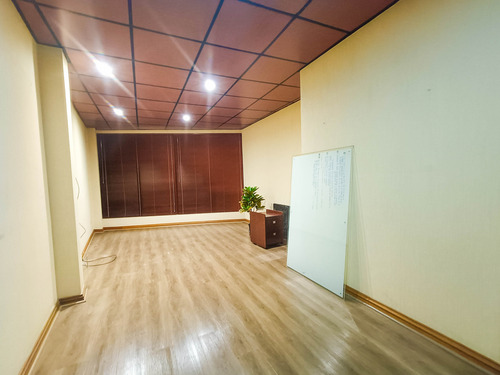 Increible Edificio De 2 Pisos De Oficinas!!