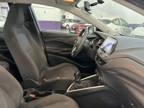 Chevrolet Onix plus 1.0 LT II (Flex)