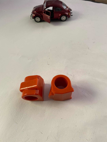 Imagen 2 de 2 de Gomas Barra Estabilizadora De Nissan Aprio 2007-2011