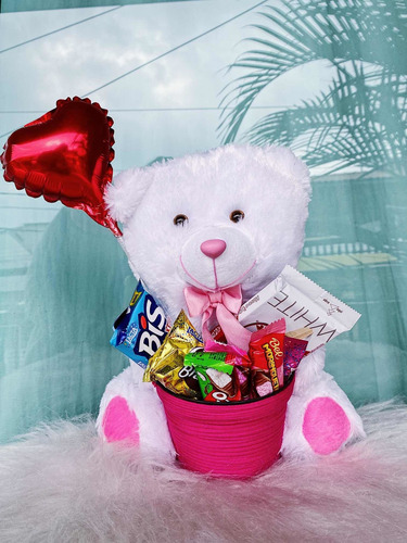 Imagem 2 de 4 de Cesta De Chocolate Com Urso De Pelúcia Presente Aniversário