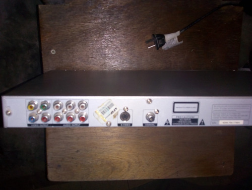 Reproductor De Dvd 9206u