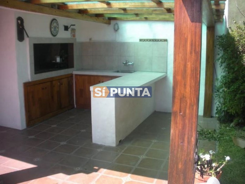 Imagen 17 de 19 de Casa En Venta - Mansa