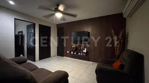 Casa En Renta Cumbres San Agustin