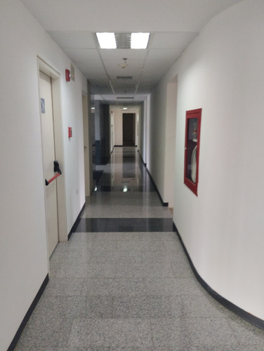 Oficinas A Estrenar En Excelente Ubicacion