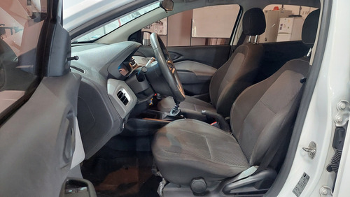 Chevrolet Onix 1.4 Lt