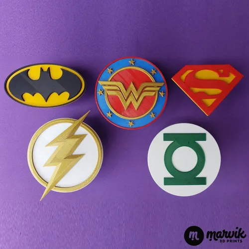 Set Percheros Dc Batman Superman Flash Cuotas Envio Gratis