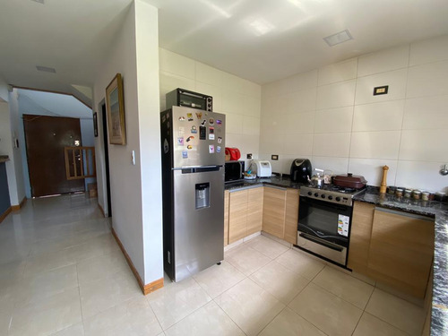 Casa En Venta De 3 Dormitorios Con Pileta En Roldan - Acequias Del Aire