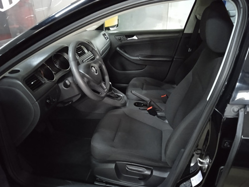 Imagen 6 de 14 de Jetta L4 2.0 2015
