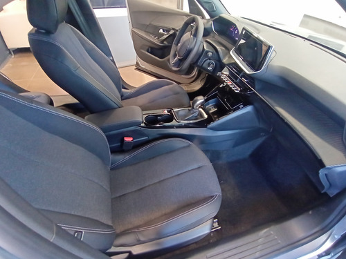 Peugeot 2008 1.0T Allure