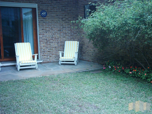 Imagen 16 de 24 de Muy Proxima A La Playa