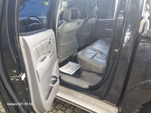 Toyota Hilux 3.0 Srv Cab. Dupla 4x4 Aut. 4p