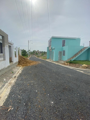 Solares Economicos En Santo Domingo Norte.