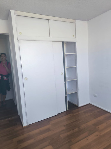 Arrienda Depto. 2d1b1e Año Corrido Sin Muebles Villa Dulce