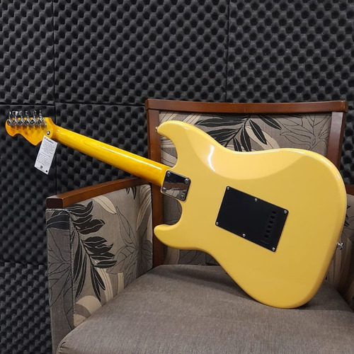 Imagem 6 de 9 de Guitarra Phx Strato St 1pr Premium Creme
