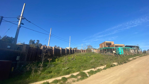 Venta De Terreno, Excelente Ubicación Sector Los Pinos!!