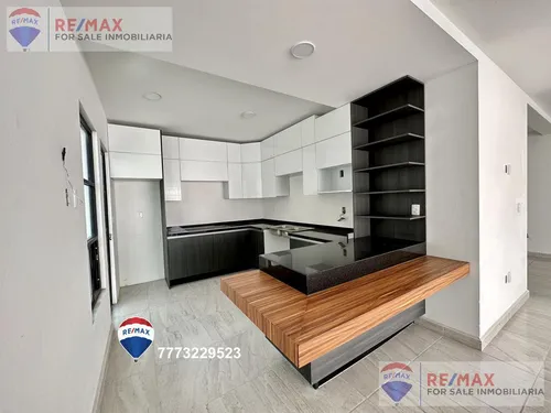 Venta De Casa Sola, Fracc. Las Fincas, Jiutepec, Morelosclave 4253