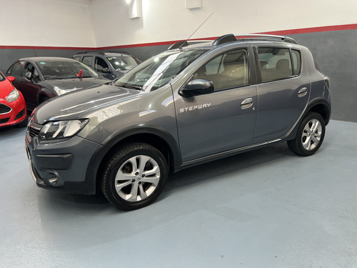 Renault Sandero Stepway 1.6 Dynamique 105cv