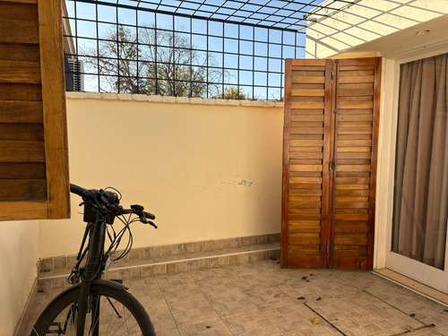 Casa En Venta En Godoy Cruz