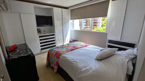 Imagen 12 de 17 de Ph Apartamento En Venta En El Solar Del Hatillo, Caracas, Codigo: Mvg 21-18042