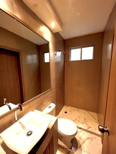 Imagen 4 de 10 de Kennedy Norte Vendo Departamentos Por Estrenar Exclusivo