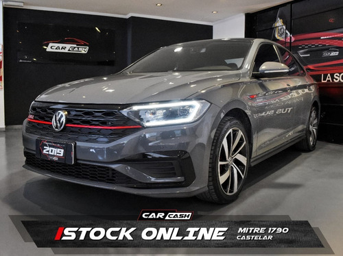 Volkswagen Vento Gli 230cv 2019