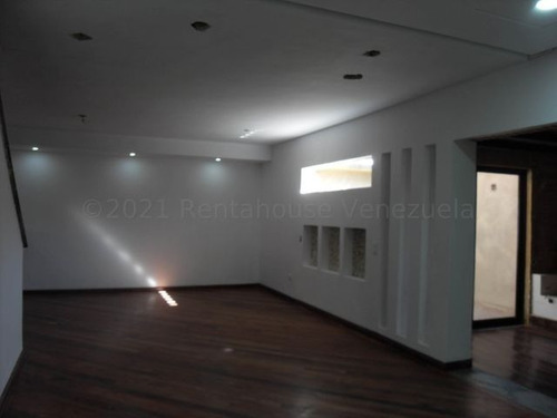 Imagen 3 de 24 de Rentahouse Carabobo Vende Townhouse Urb Valles De Camoruco Cod 22-4328 Forg