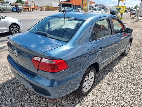 Imagen 5 de 12 de Volkswagen Gol 2018 1.6 Trendline Mt 4 P