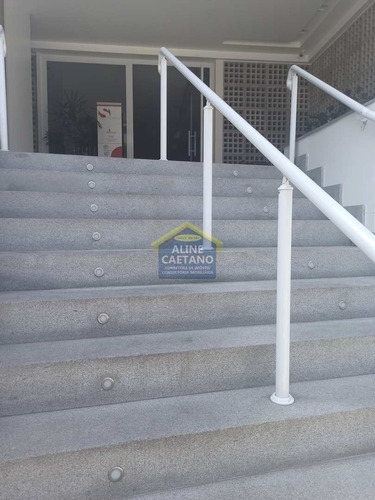 Imagem 5 de 30 de Lindo Apto 1 Dorm Com Suíte, No Canto Do Forte...maravilhoso!!! - Vant4917