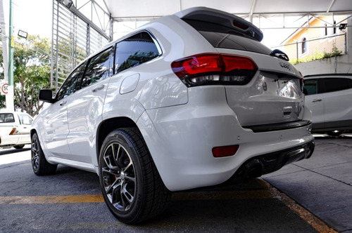 Imagen 4 de 15 de Jeep Grand Cherokee Srt 2015 Credito O Cambio