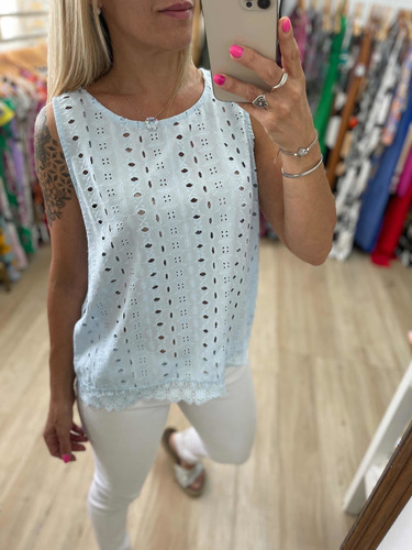 Blusa Musculosa Broderie Mujer The Big Shop