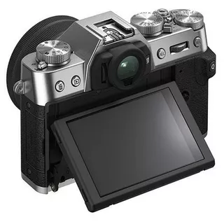 Fujifilm X-t30 Ii Mirrorless Camera In Silver With Xc15-45mm