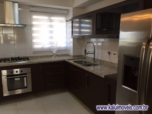 Centro - Apto Mobiliado, 2 Suítes (1 Com Closet), 2 Vagas, Cond. Com Lazer Total!!! - 61472