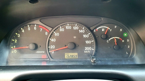 Suzuki Grand Vitara 2.0 At