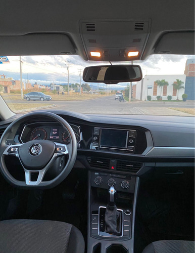 Volkswagen Jetta 1.6 Msi Starline