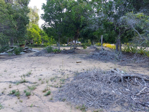 Imagem 9 de 23 de Terreno À Venda Em Arraial D'ajuda - Porto Seguro, Terreno Plano Com Área Limpa Pronta Para Construção, Ponto De Água, Energia, Área De Lazer E Playground