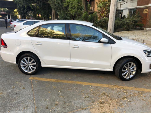 Volkswagen Vento 1.6 Highline Mt