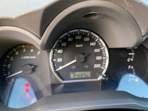 Imagen 16 de 25 de Toyota Fortuner 27l 2013