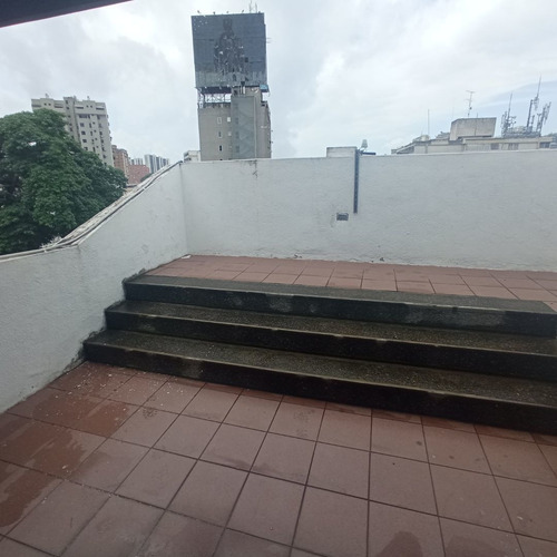 Imagen 20 de 20 de Alquiler Edificio Comercial Bello Monte 712m2