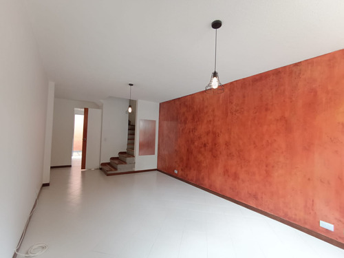 Casa Dúplex En Arriendo En Poblado Sector Loma Del Indio