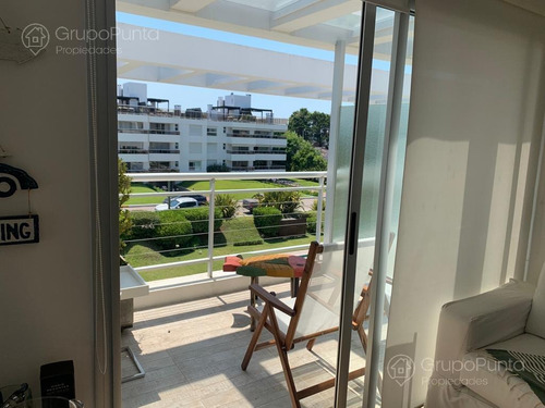 Imagen 5 de 19 de Excelente Penthouse En Edificio Di Como - Punta Del Este