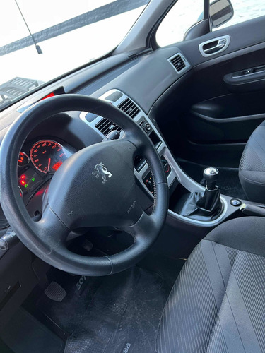 Imagen 22 de 23 de Peugeot 307 2011 1.6 Xs 110cv Mp3