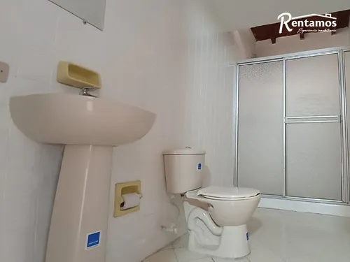 Oficina En Arriendo En Laureles. Cod A775204