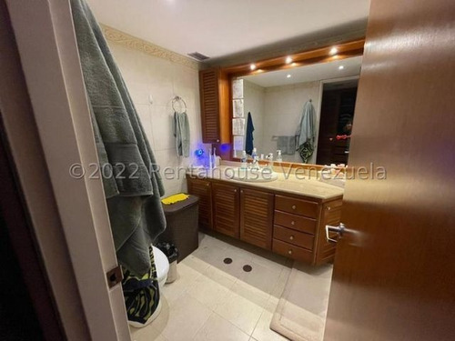 Imagen 11 de 17 de Apartamento En Los Chorros A La Venta Mls#22-21683 R A H Pablo Velozo