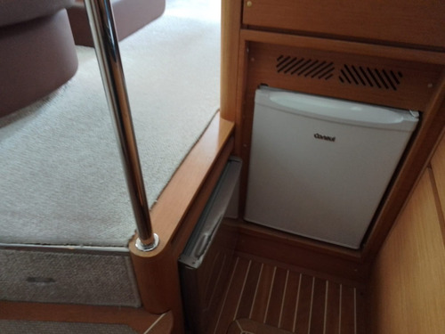 Imagem 9 de 25 de Lancha Azimut 48 | Ñ Sessa, Segue, Intermarine.