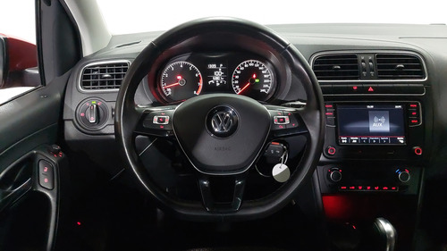 Volkswagen Vento 1.6 COMFORTLINE PLUS AUTO